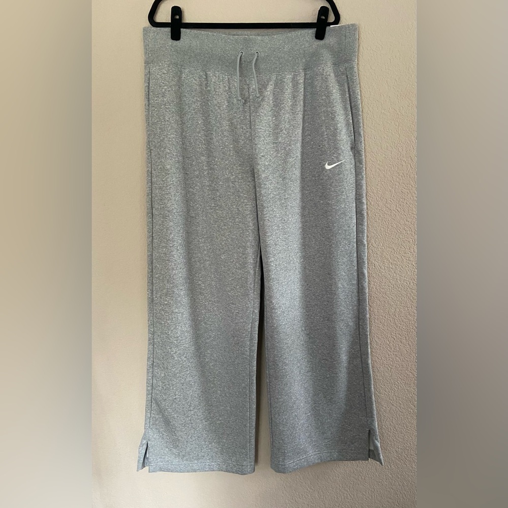 Nike Women’s Gray Standard Fit High Rise Wide Leg sweat Lounge Pants Thick Sz XL